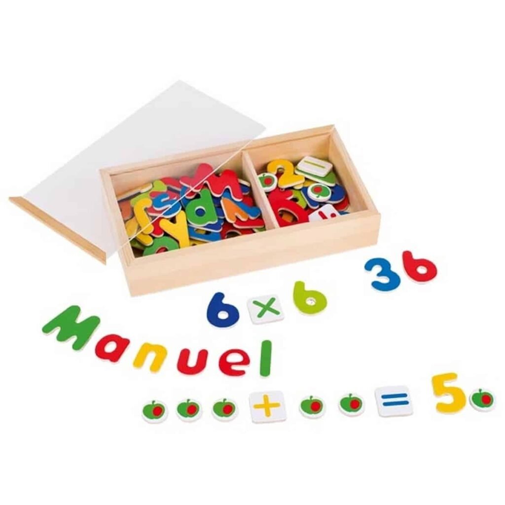 Magnet-Alphabet und Zahlen