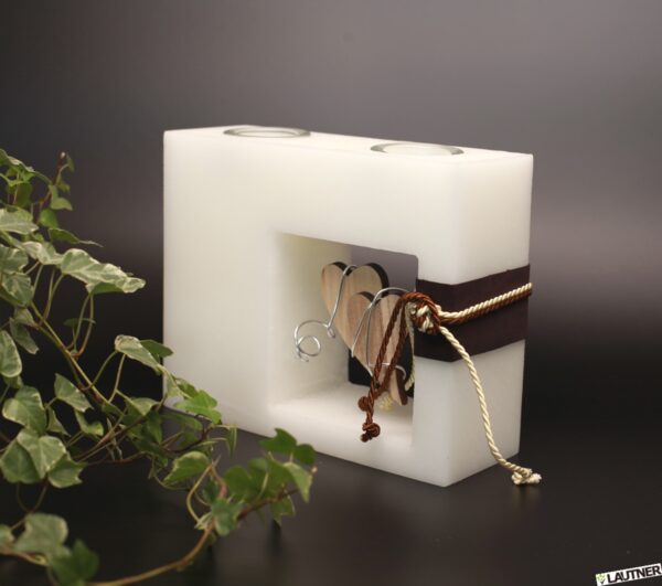 Premium Hochzeitskerze mit 2 Herzen im Quadrat und Teelichter 27 cm breit – Bild 3